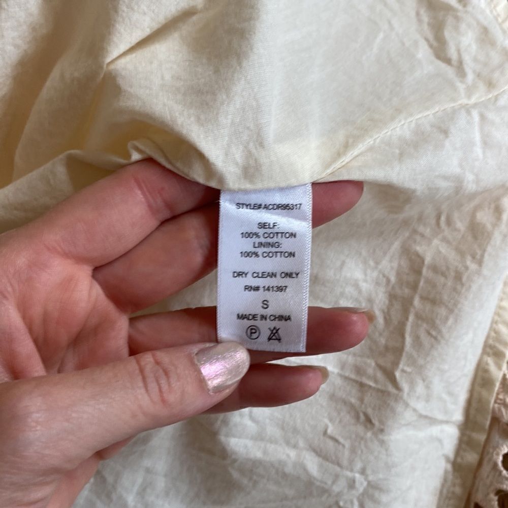 ASTR the Label Joyce Light Peach Eyelet Lace Off-the-Shoulder Dress Size Small - Picture 8 of 11